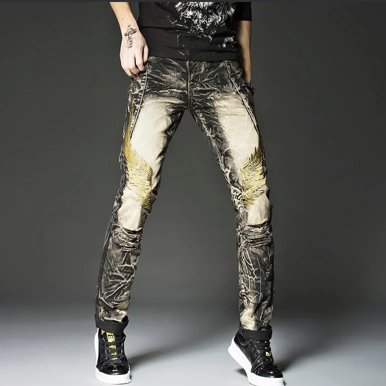 

Mens Black Rock Hip Hop Studs Embroidery Gold Wings Pants Europe and America Street Fashion Vintage Ripped Straight Jeans