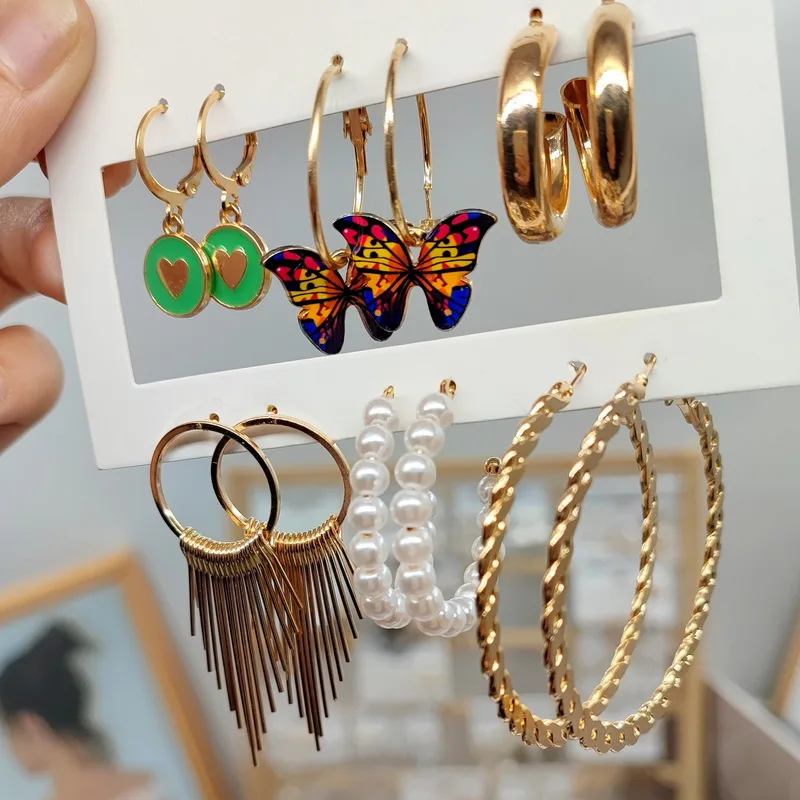 

6 Pairs Vintage Bohemia Hoop Earring Set Gold Color Retro Boho Butterfly Drop Earrings For Women Heart Star Daisy Ear Studs Gift