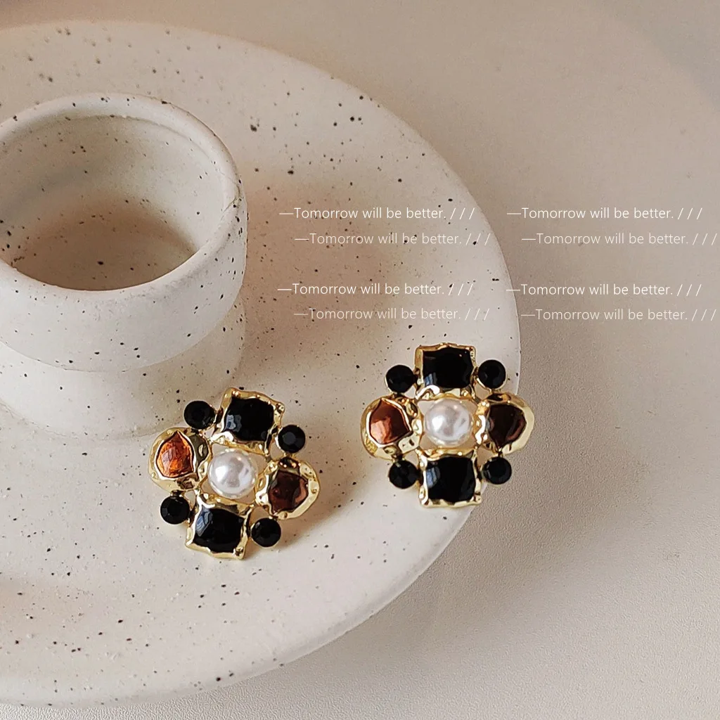 

The Owner Pushes! Retro Drop Glaze French 925 Silver Needle Baroque Irregular Shape Stud Earrings for Women Jewelry for Women