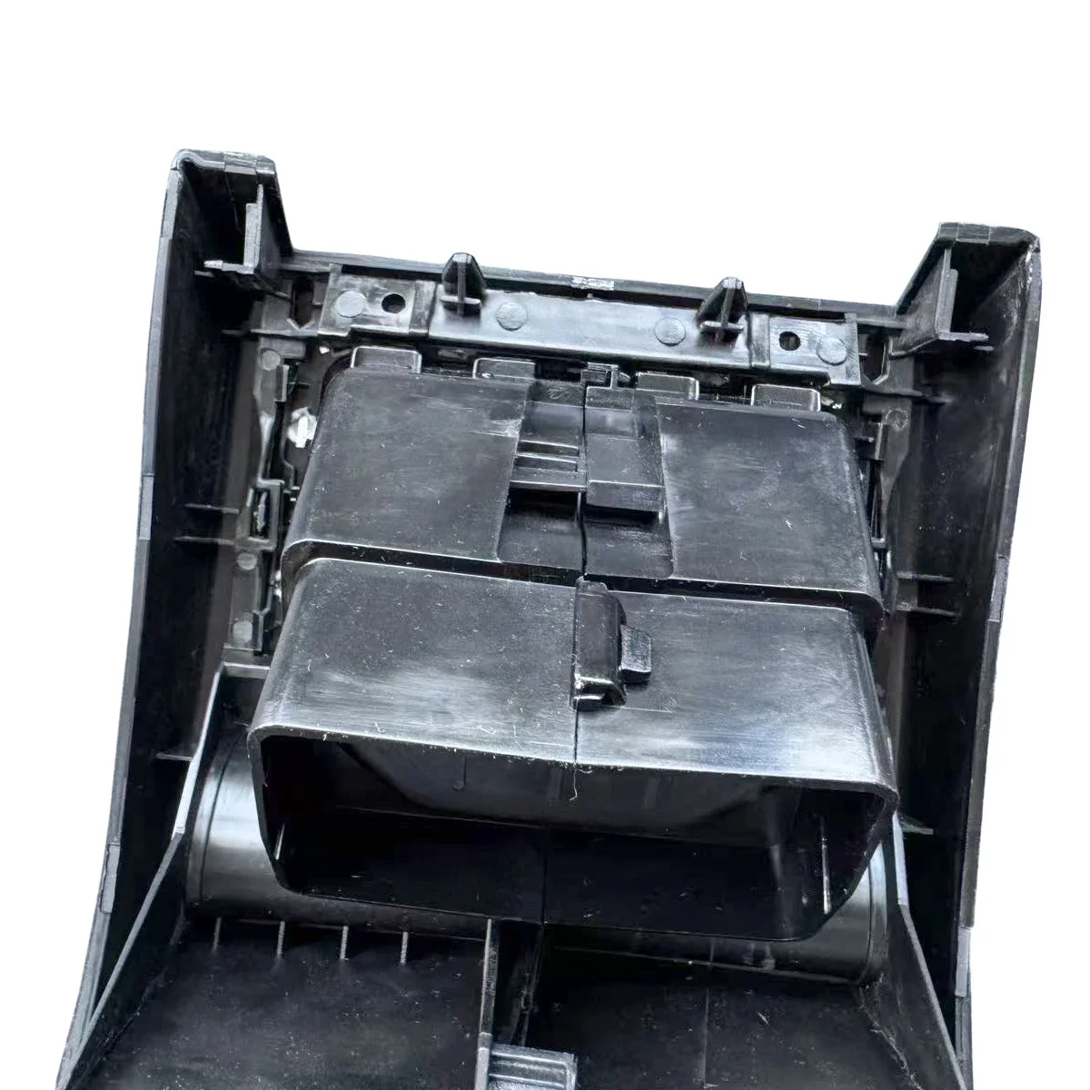 Фото Для Skoda Octavia 2 A5 RS 2007-2009, Yeti 5L 5LD857203: Задняя хромированная решетка воздуховода, накладка на отверстие кондиционера, крышка отсека для хранения, накладка на пепельницу №4