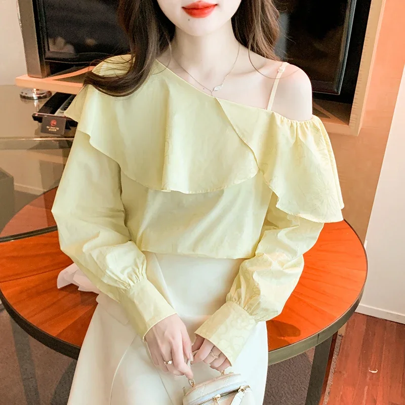 Рисунок 4 - Женская рубашка с оборками