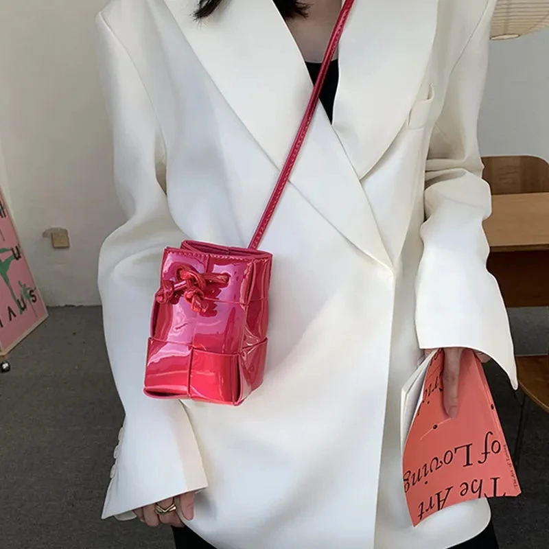 

JOY Bright Leather Braided Drawstring Bucket Bag Niche Design Fashion Ladies Messenger Bag