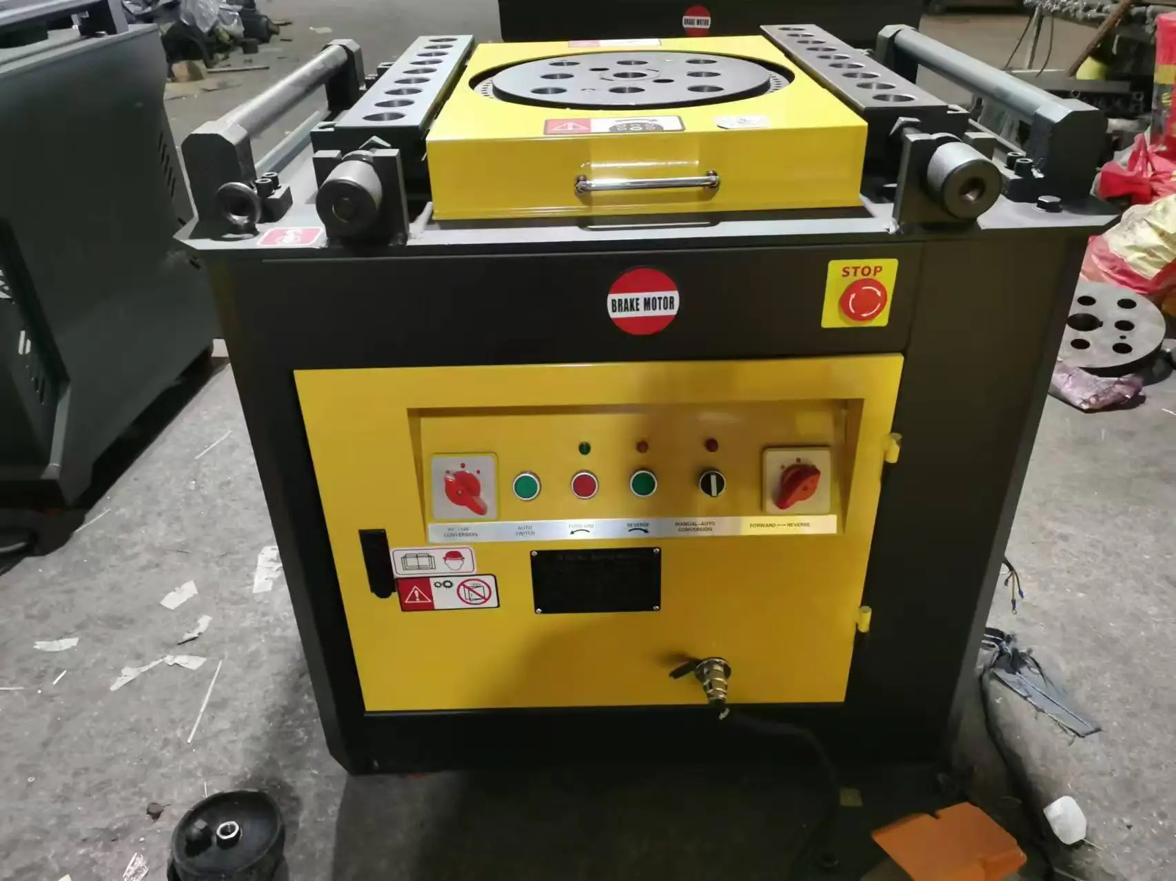 GW42J Гибочный станок для арматуры 32 мм Цена на стальной стержень