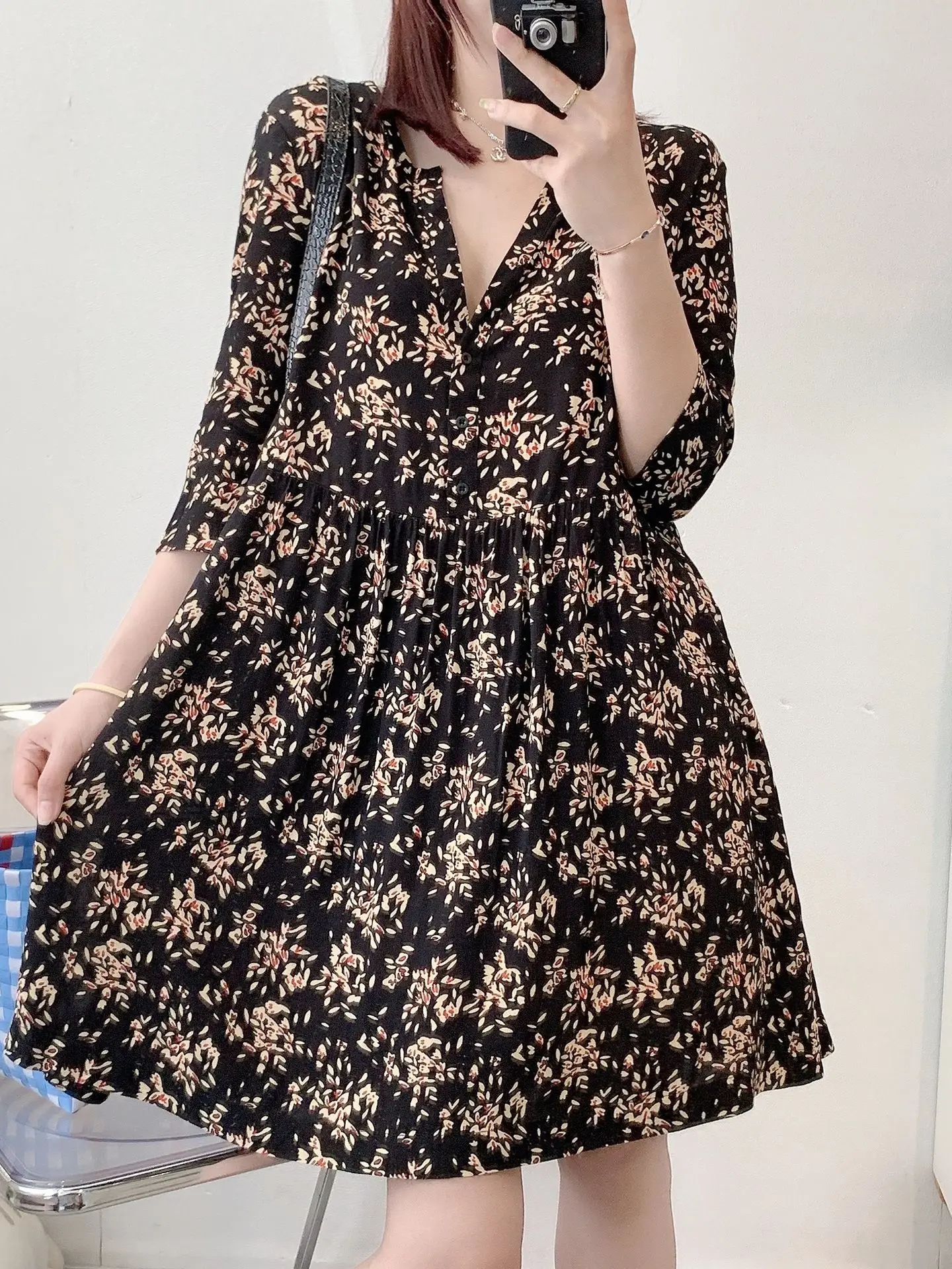 

Women Floral Print V-Neck Viscose Mini Dress Fashion Spring Summer 2023 New French Short Sleeve Loose Fit Robes