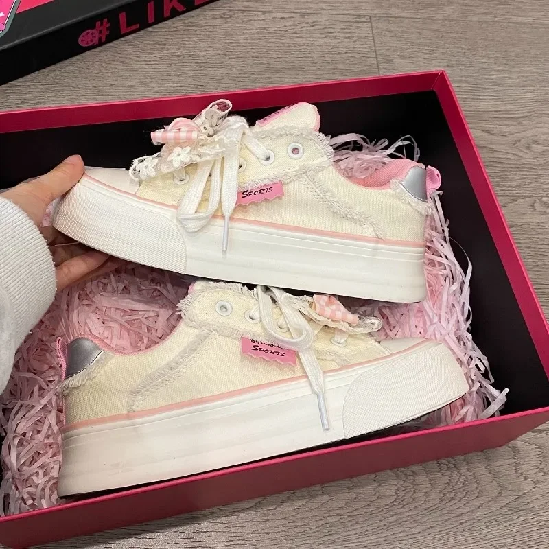 Белые парусиновые женские туфли с круглым носком женская обувь на плоской