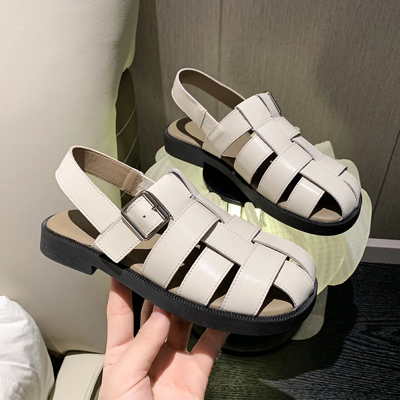 

Сандалии женские плетеные в ретро стиле, повседневная обувь в римском стиле, простые модные пляжные однотонные туфли на плоской подошве с пряжкой, лето 2023