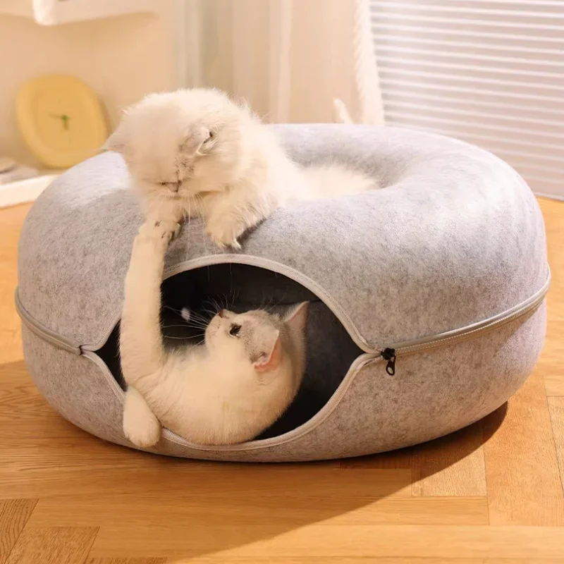 Кошачий туннель-пончик из шерсти Peekaboo
