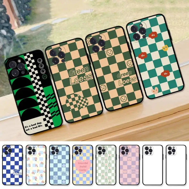 

Checkerboard Pattern Phone Case for iPhone 11 12 13 Mini Pro Max 8 7 6 6S Plus X 5 SE 2020 XR XS Funda Case