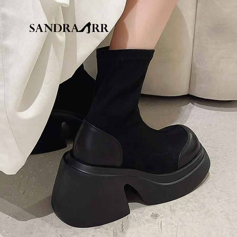 

Сандра JRR 2023 Новые лоскутные женские ботильоны на массивной платформе зимняя обувь женские короткие ботинки увеличивающая рост обувь