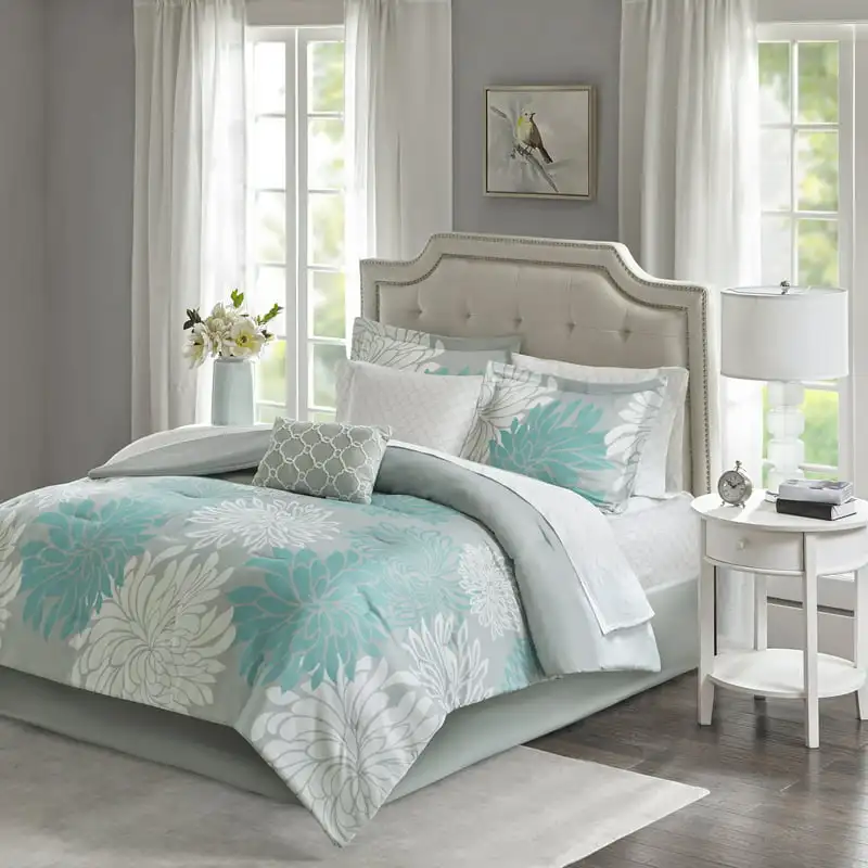 

Maible Complete Comforter and Cotton Sheet Set Aqua Twin