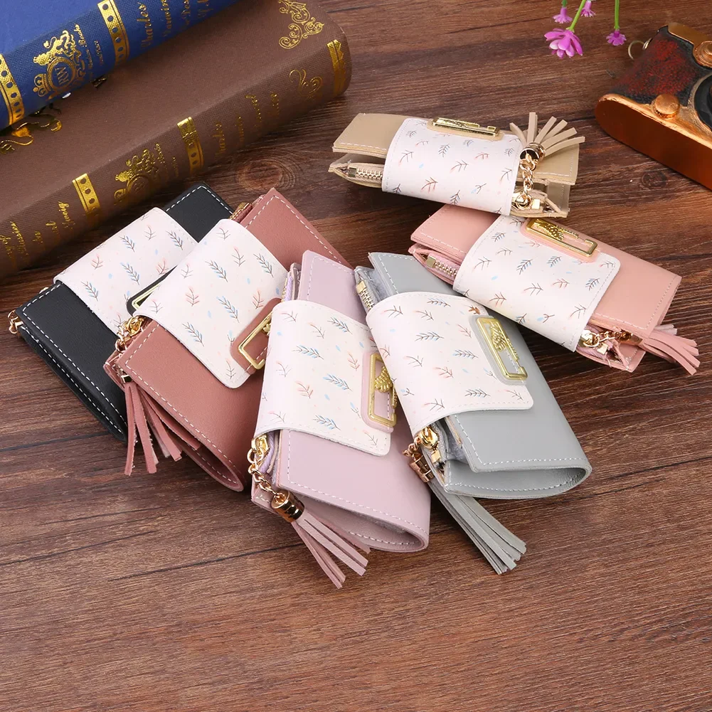 Women's Wallets Tassel Short Wallet for Woman Mini Coin Purse Ladies Clutch Small Wallet Female Pu Leather Card Holder