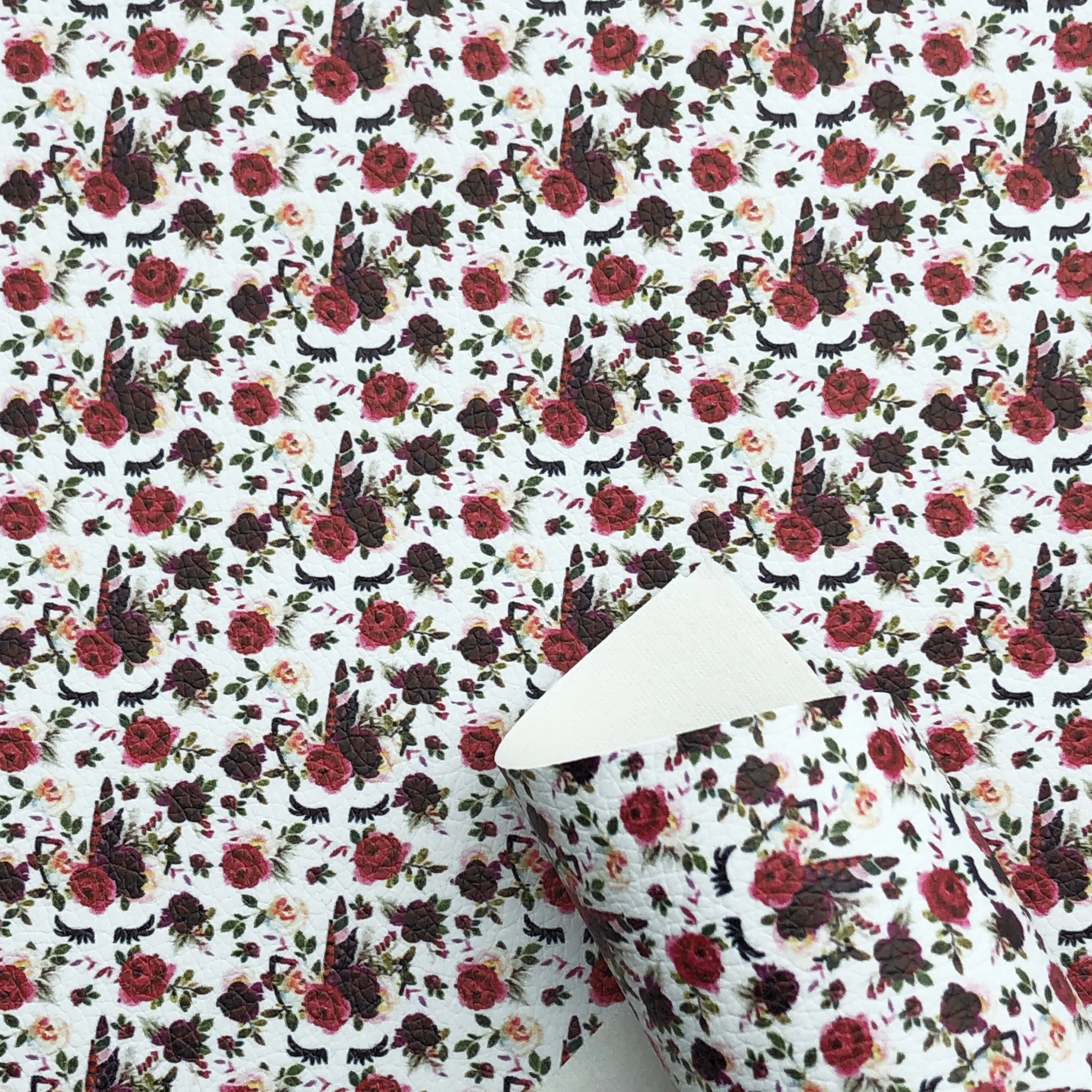 Листы из искусственной кожи с рисунком личи 20*33 см |