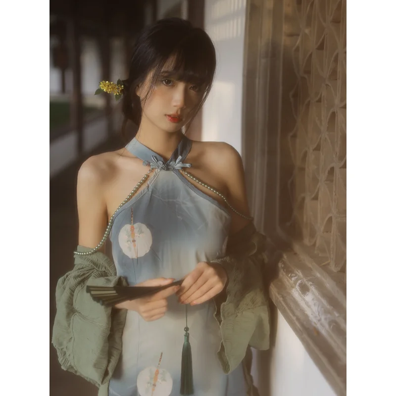 

Original Blue Halter Neck Printed Pearl Chain Decoration Cheongsam with Green Cardigan Women Luxury Chinese Style Dress Qipao