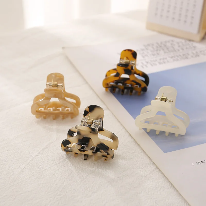 

Элегантные небольшие заколки для волос из ацетата, заколки для волос на лоб, повседневные заколки для волос с леопардовым принтом, белые заколки, заколки с сильной фиксацией, украшения для волос