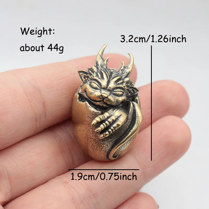 

Миниатюрный латунный дракон