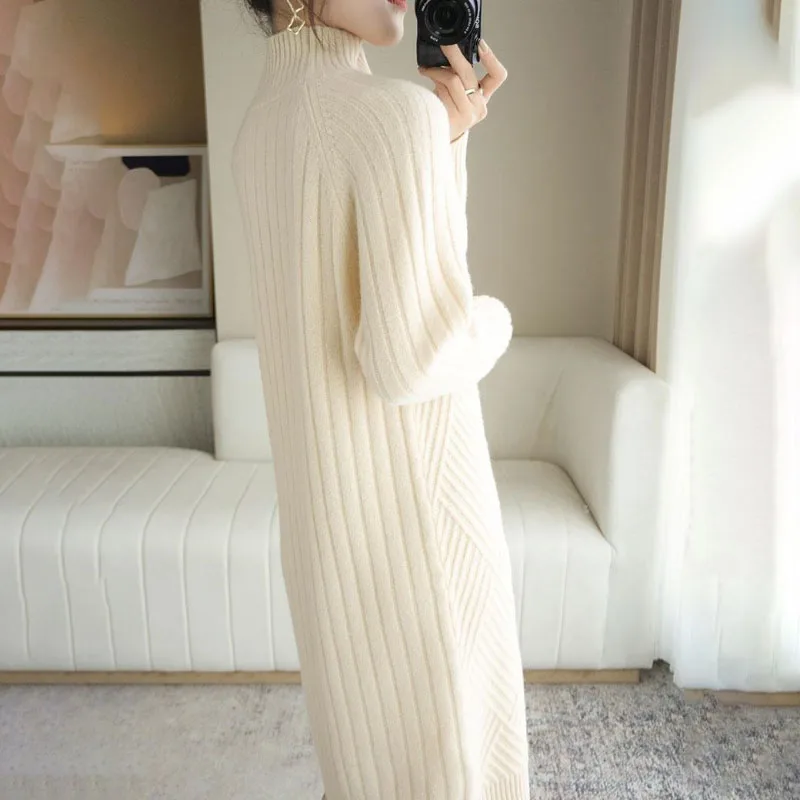 Осень-зима 2024 новинка пуловер с высоким воротником платье-свитер женское вязаное