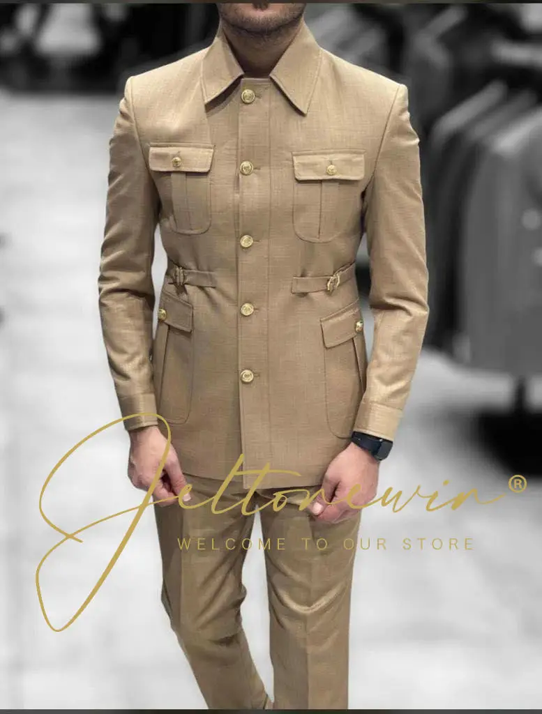 Мужской деловой костюм