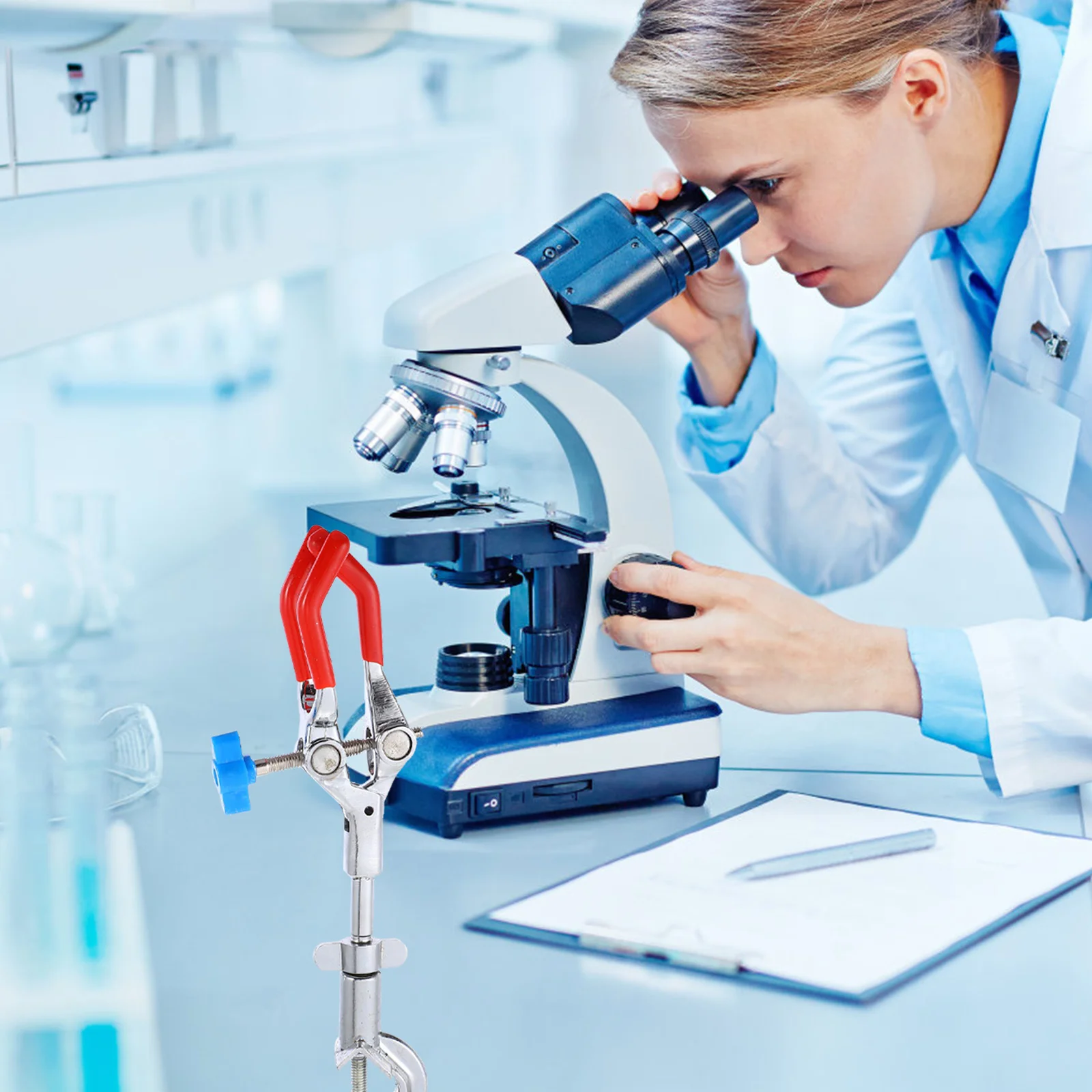 Рисунок 3 - Лабораторный зажим с 3 зажимами