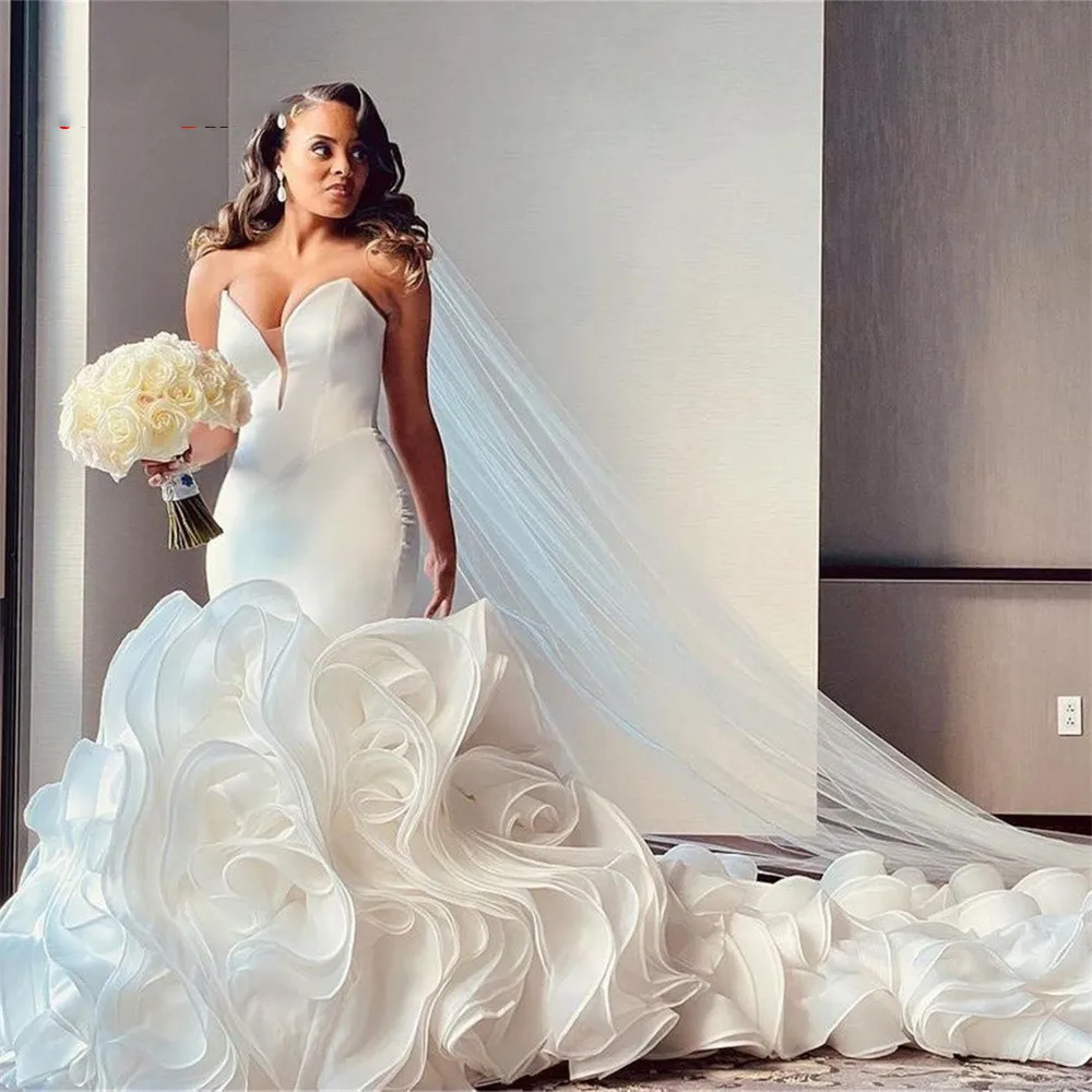 

Western 2023 Sexy Romantic Mermaid Wedding Dresses Sweetheart Satin Tulle Ruffle Long Train Bridal Gown New Design Custom Made