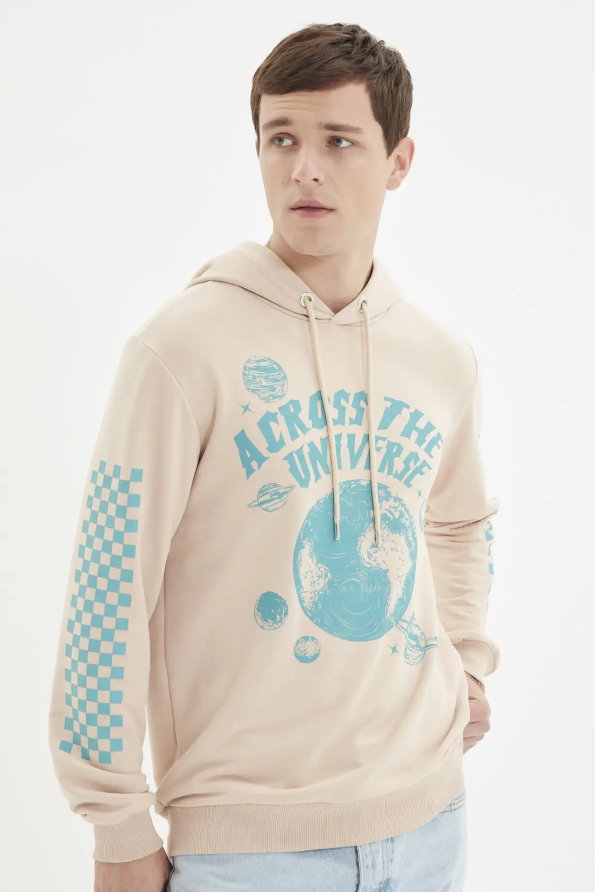 

Trendyol Male Regular Hooded Sweatshirt TMNAW22SW0110