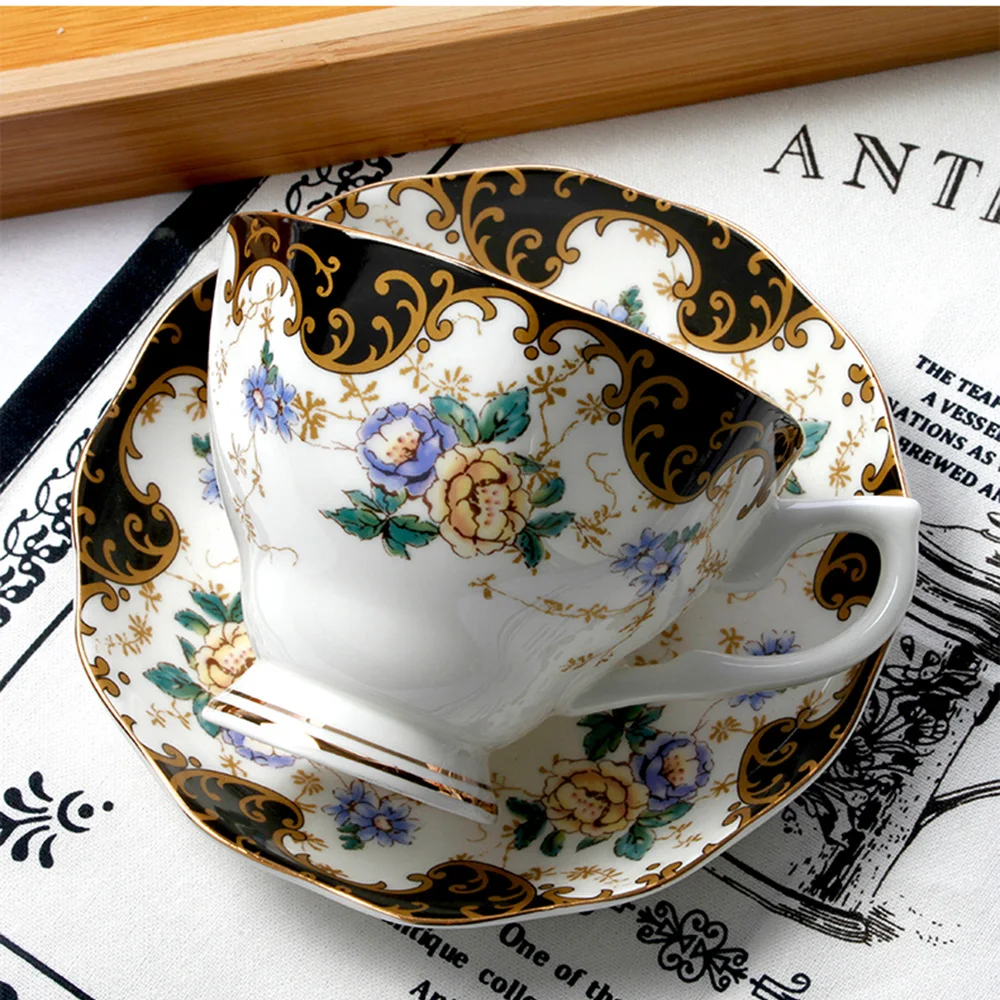 

220 ML Europe Style Ceramic Bone China Coffee Set Cup and Saucer Spoon Kit Hand Painted Cuckoo Bird Flower Pattern Black Tea Mug