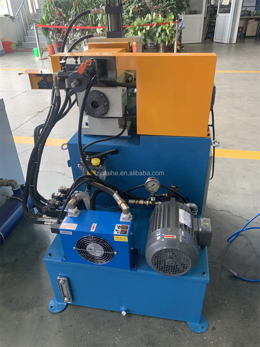 Станок для резки стальных труб DJ52 станок