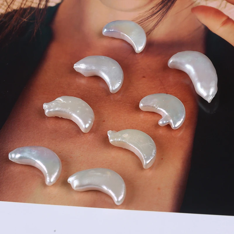 

Natural white half moon shape loose freshwater pearl beads