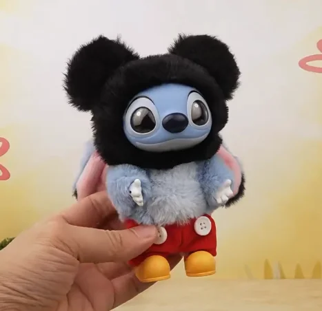 Фото POPMART Disney Stitch Adventure Series: Виниловый плюшевый брелок-сюрприз (Blind Box) — коллекционная игрушка-подарок для фанатов аниме, детей и коллекционеров №2