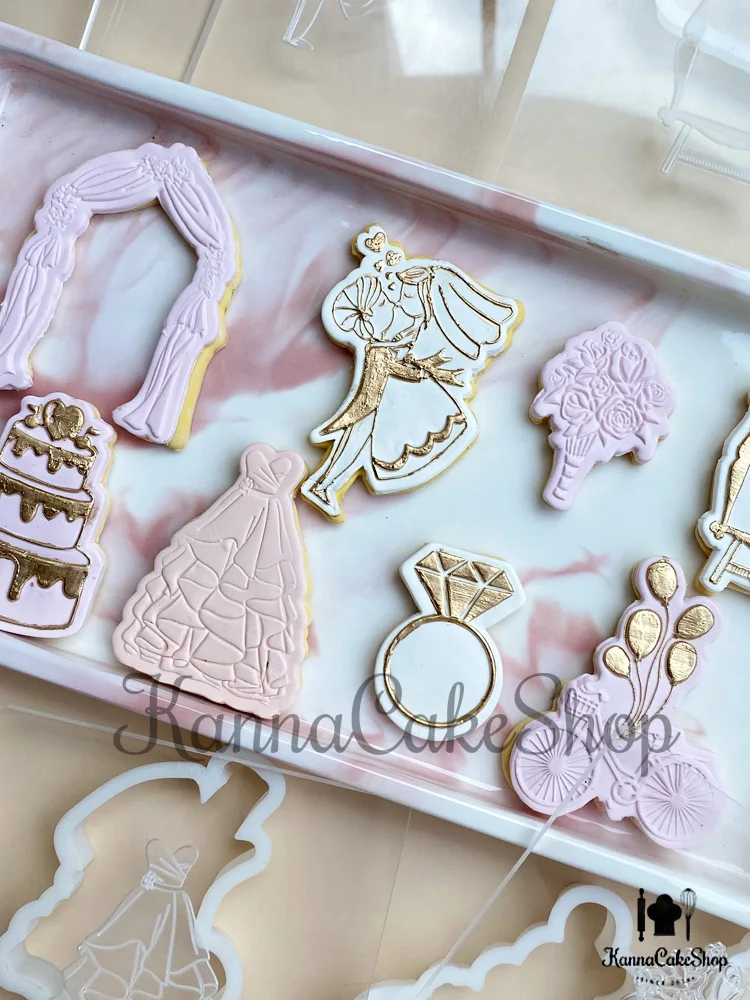 

Wedding Cookie Press Stamp Embosser and Cutters Acrylic Bouquet Ring Fondant Sugar Craft Embossed Mold Cake Decoration Tools
