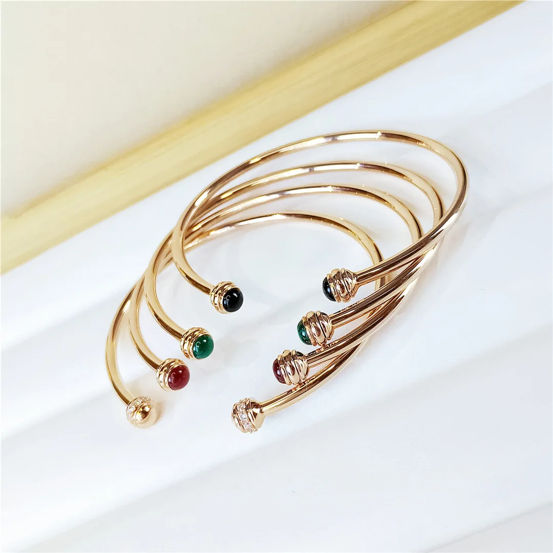 

2023 NEW Silver Bracelet Fashion High Quality Gem for Women Luxury Jewelry Peacock Red Agate Open Type Party Gift