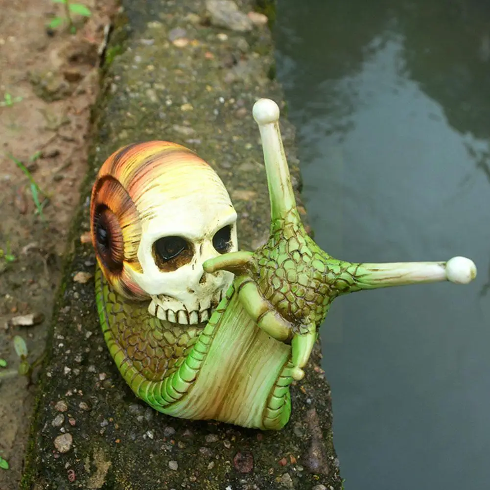

Gardening Decorative Art Work Halloween Skull Skeleton Craft Statue Patio Ornaments Gothic Resin Snails Figurine X1g9