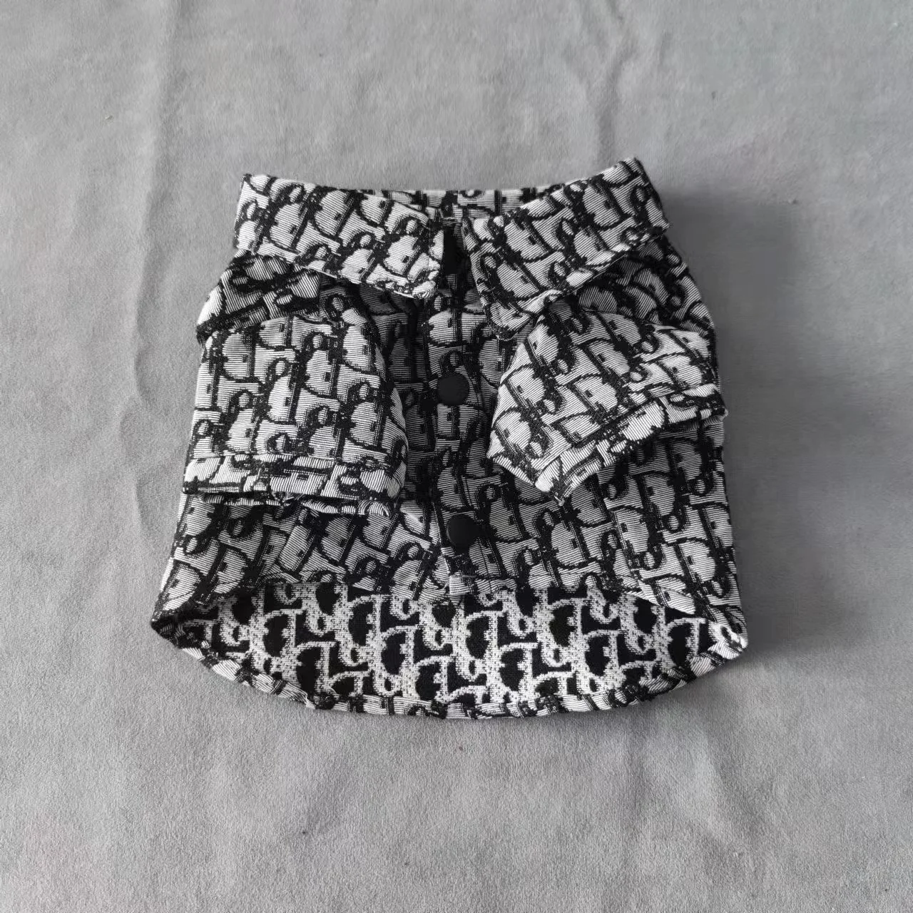

Luxury Dog Clothes Big dog shirt cute printing golden retriever schnauzer cat small medium dog spring autumn pet shirt