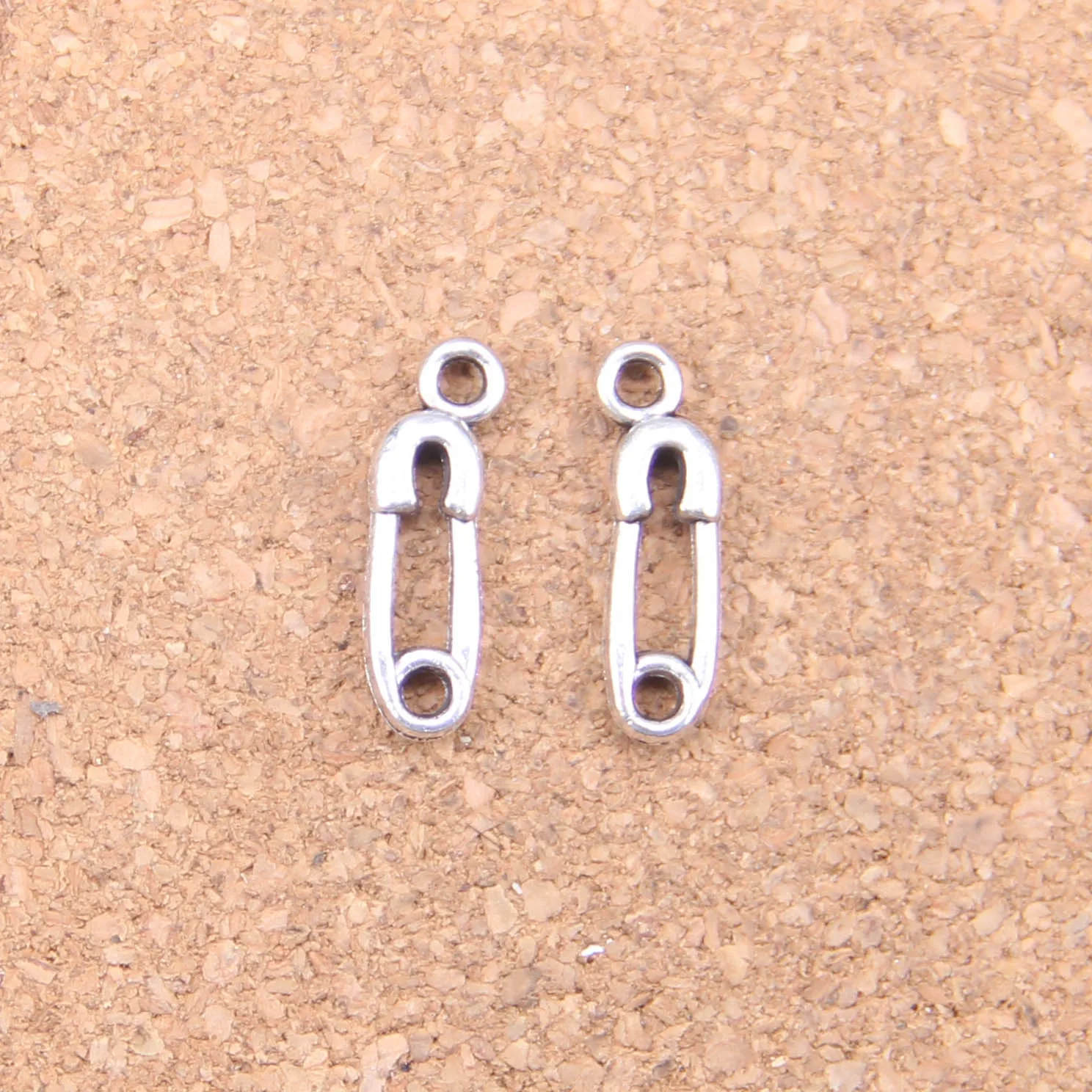

192pcs Charms safety pin baby diaper 19x6mm Antique Pendants,Vintage Tibetan Silver Jewelry,DIY for bracelet necklace