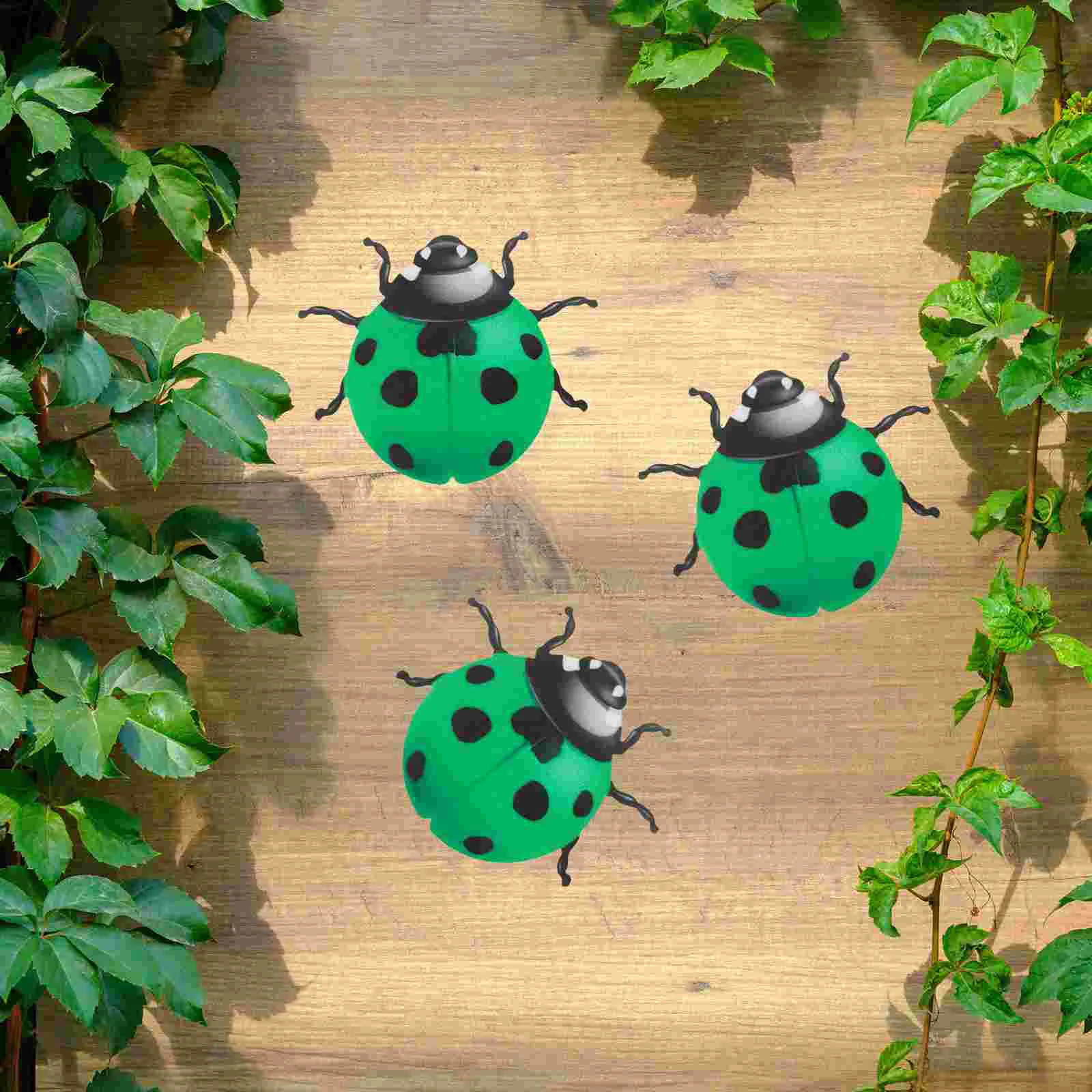 

Iron Beetle Home Decor Metal Ladybug Decoration Wall Hangings Garden Decorations Outdoor Yard Ornament Decorative Pendant