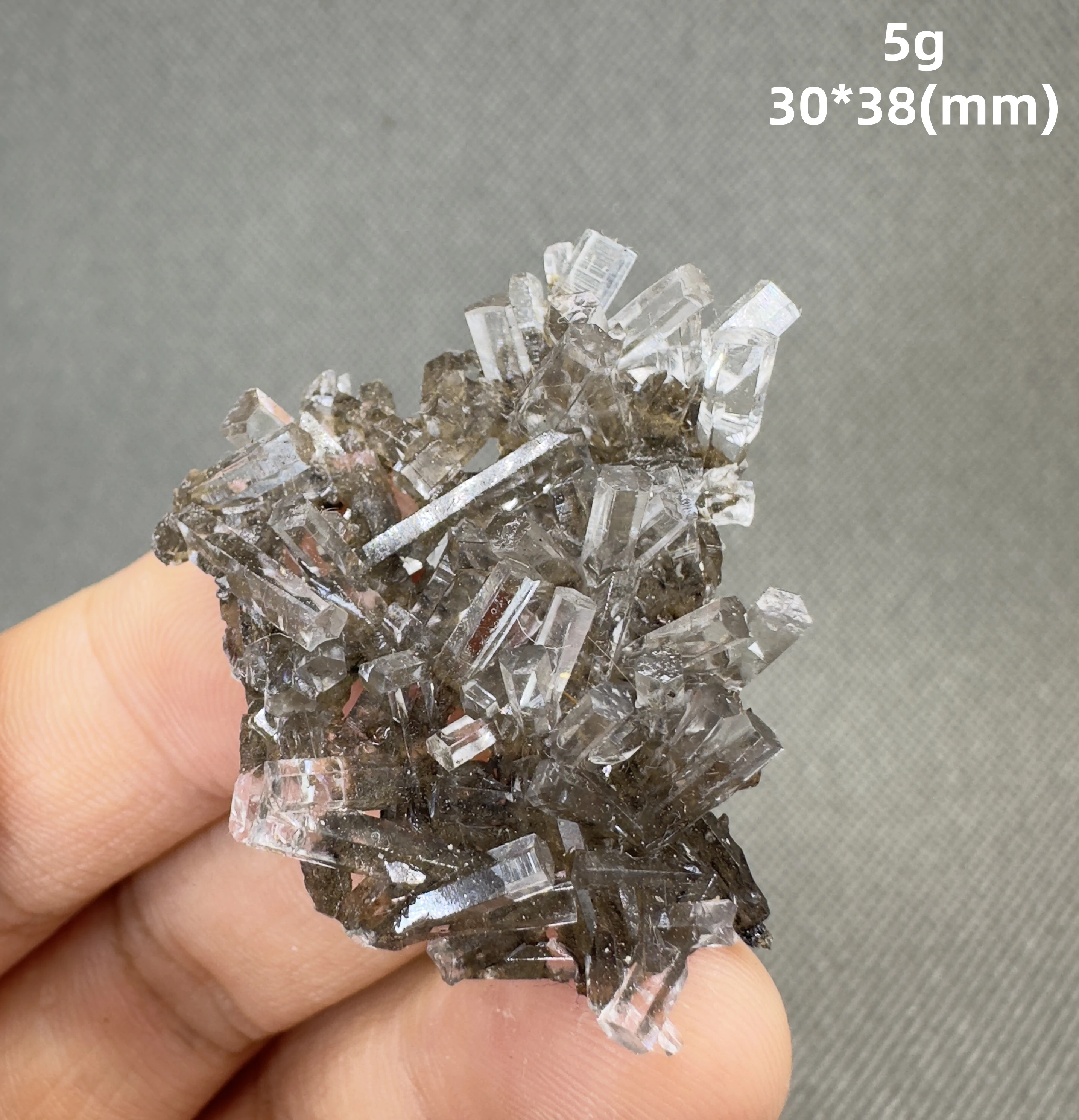 

Образец минерала Аврора Кальцит QIANCHUAN