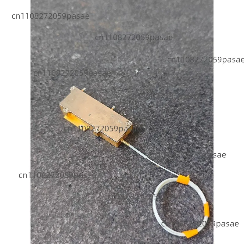 Фото Лазерный генератор PLD-91 с оптоволоконным разборным механизмом малых размеров №2
