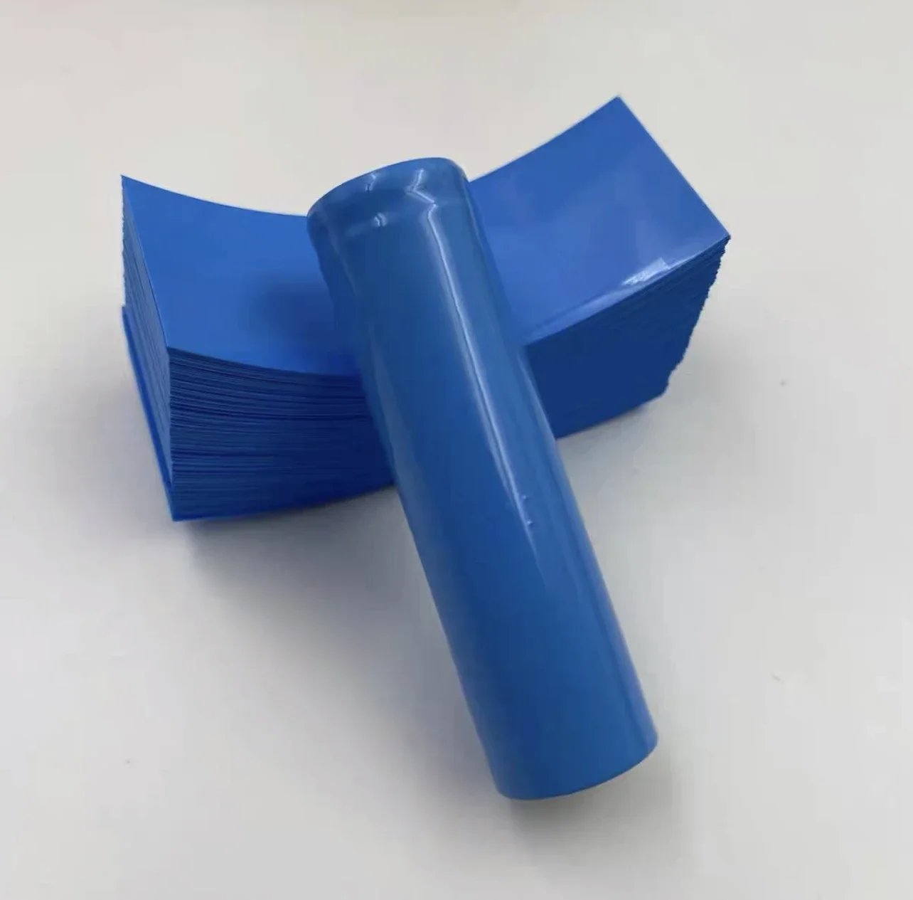 

20/50/100 шт.18650 рукав для батареи, термоусадочная термоусадочная трубка, изолированная многоцветная кожа батареи, ПВХ-пленка, защитная лента, крышка, труба