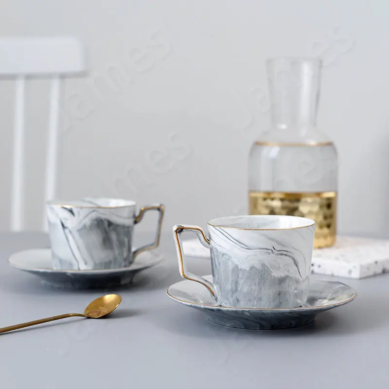

Кофейная чашка в скандинавском простом стиле, керамические старинные чашки с золотым рисунком и блюдца, набор для послеобеденного черного чая, колы, латте, молока, какао, кружка