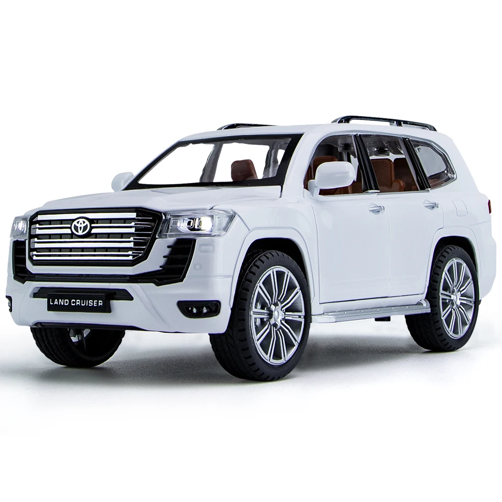 Модель автомобиля Toyota LAND CRUISER LC300 1:24 модель внедорожника из сплава литая