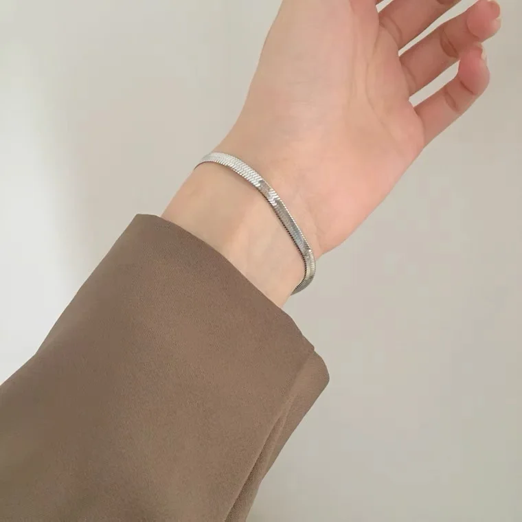 

Браслет-цепочка из серебра 925 пробы, 4 мм