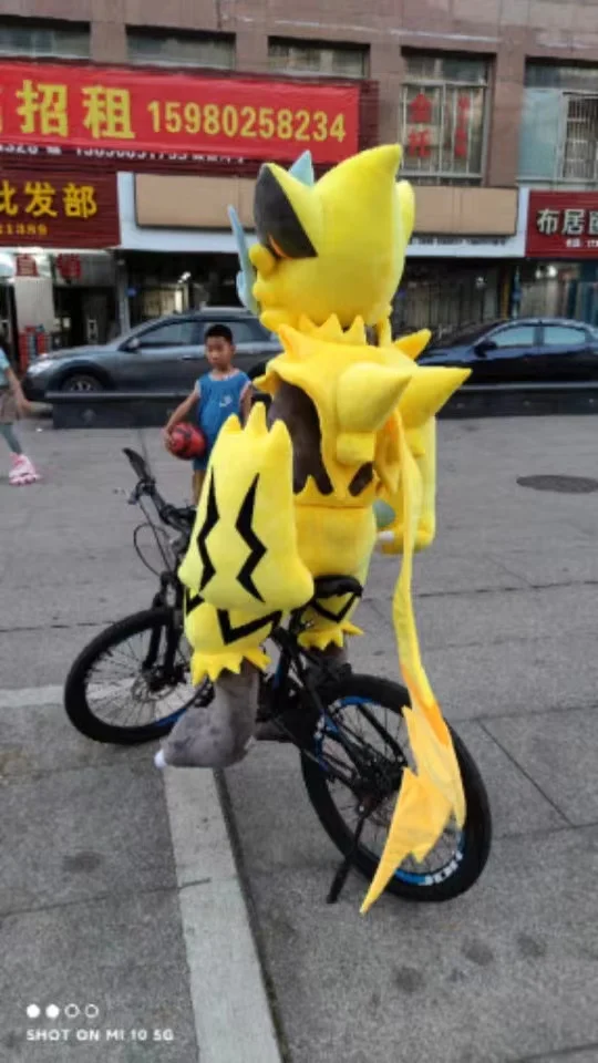 Рисунок 3 - Новинка 2023, большой стоячий плюшевый