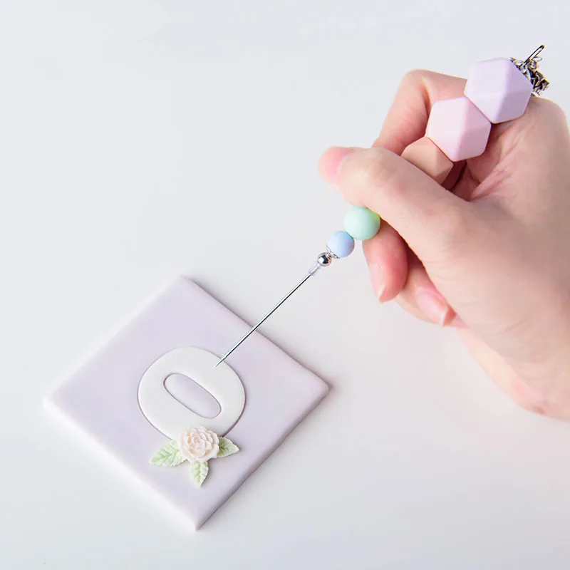 

1 Pc Fondant Cookies Exhaust Needle Icing Biscuit Painting Mixing Needle 3D Cookie Tool Cake Decorating Mould Baking Accessories