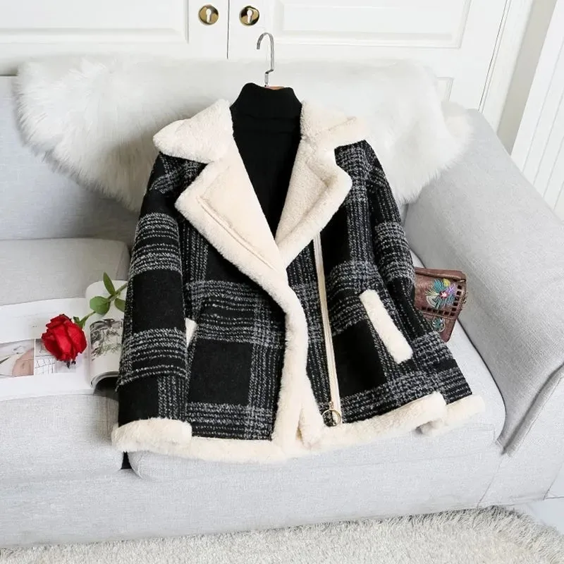 

Skin Hair One Body Add Velvet Thicken Keep Warm Women's Coat Winter New Fashion Student Coats Wild Lattice Woolen Ladies Jacket