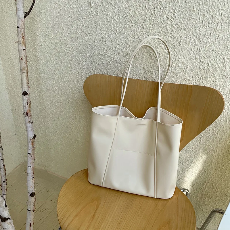 Модная женская сумка через плечо с большой вместительной магнитной пряжкой