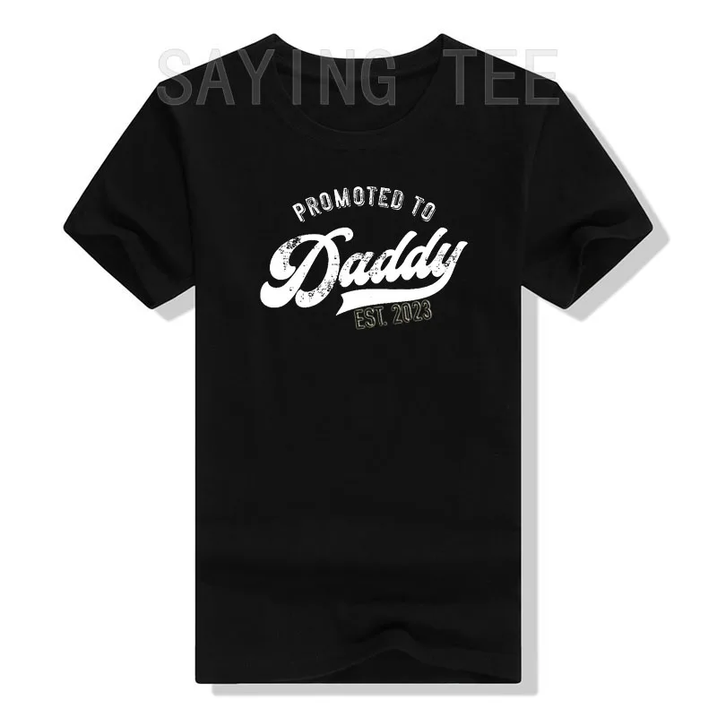 

Promoted To Daddy 2023 T-Shirt Funny New Dad Baby First Time Announcement Clothes Sayings Graphic Tee Top Pregnancy Husband Gift