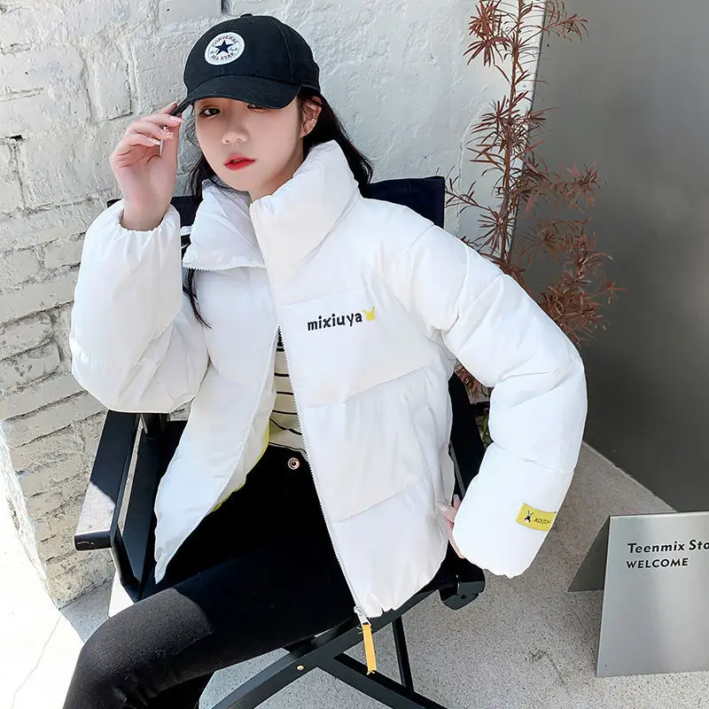 Winter Women's Cold Coat Parkas Super Hot Coats Padded Jacket Jacket Loose Cheap Wholesale Women's Clothing Korean Fashion New