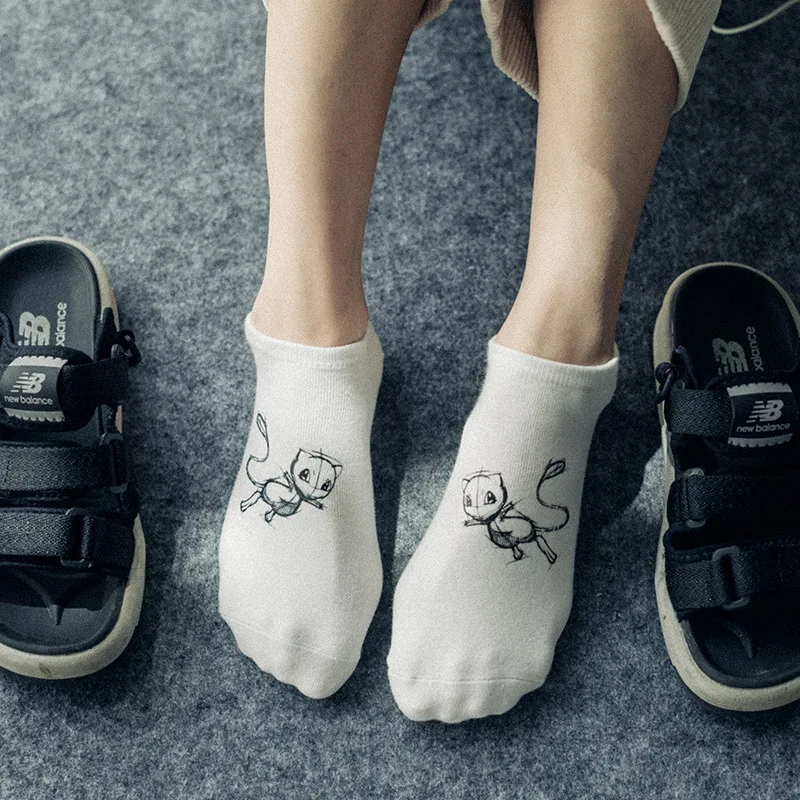 Новые хлопковые носки с аниме персонажами Покемон Пикачу спортивные в японском и