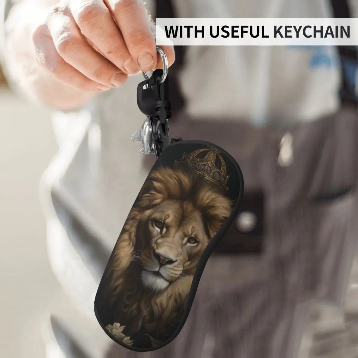 

Lion Vertical Glasses Case Mystic Victorian Style Daily Original Sunglasses Pouch Convenient Men Women Eyewear Bag