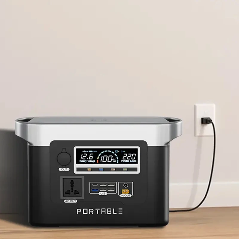 Фото Солнечная портативная электростанция 800W 1500W с выходом постоянного и переменного тока для дома, улицы и кемпинга №3