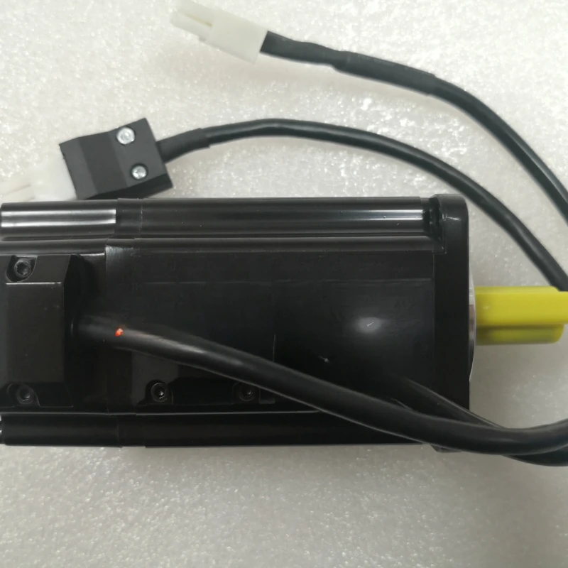 

Servo motor EMJ-02APA22ESTUN servo motor original in stock